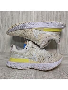 Nike React Infinity Run Flyknit 2 white trainers. Size US 7.5